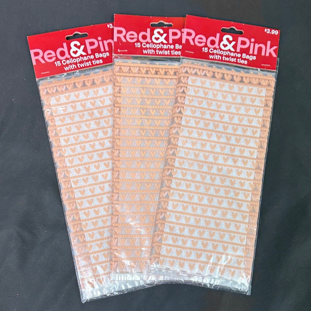 Red & Pink Cellophane Bags bundle with Twist Ties 3 packs 45 bags all new hearts